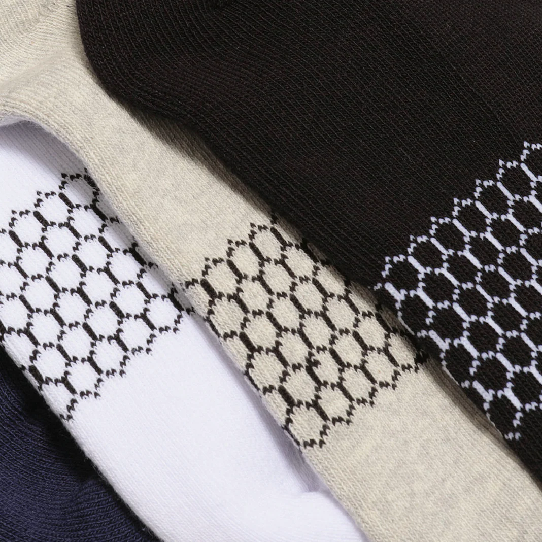 Women's Solids Calf Socks - Image 12